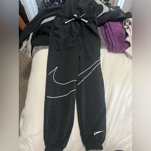 Nike joggers